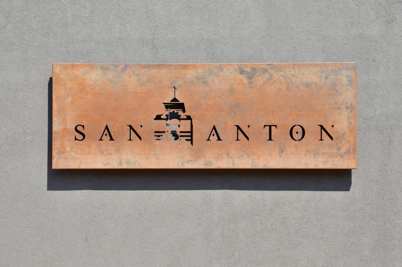San Anton Hotel تريكاستانيي المظهر الخارجي الصورة